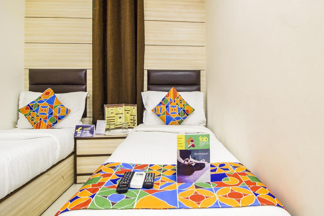 Fabexpress Le Continental Paharganj New Delhi Hotel Kültér fotó