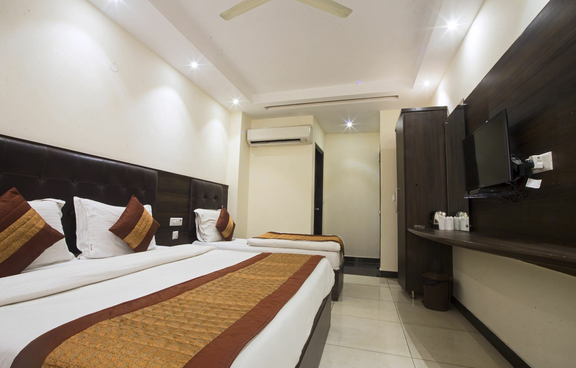 Fabexpress Le Continental Paharganj New Delhi Hotel Kültér fotó